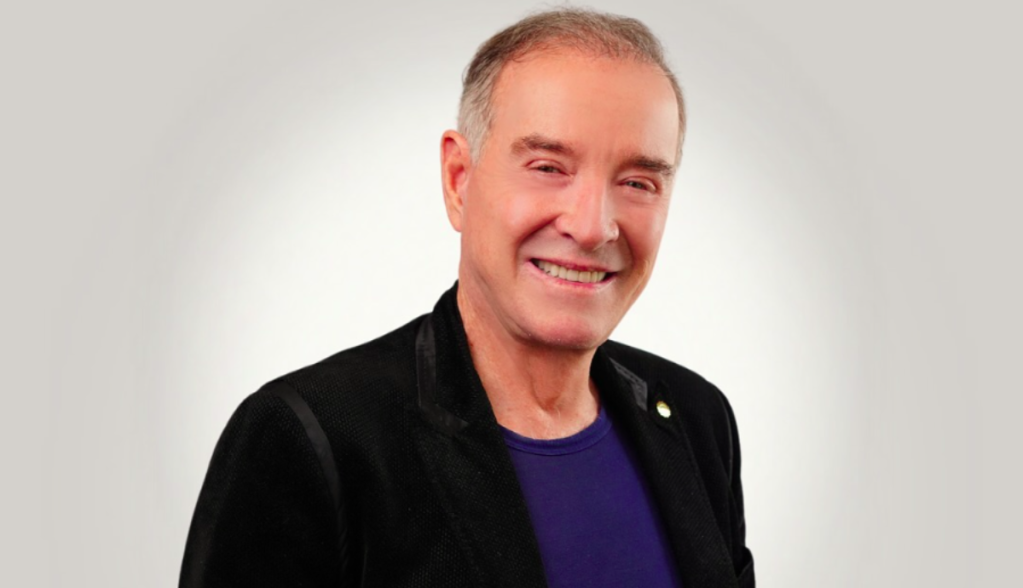 Eike Batista posa para foto