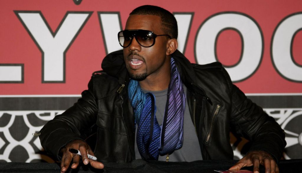 Kenye West é fotografado