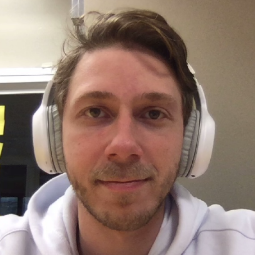 Otavio Bonder avatar