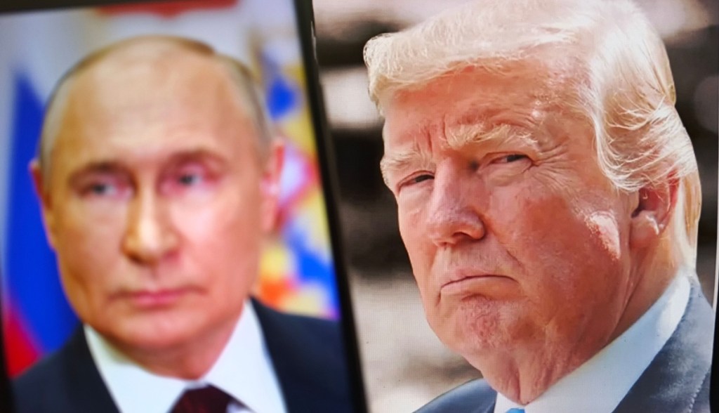 Imagem da matéria: Conselheiro de Putin acusa EUA de usar criptomoedas para pagar dívida de US$ 35 tri