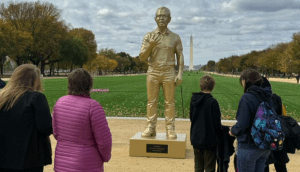 CZSTATUE token memecoin Changpeng CZ Zhao Binance