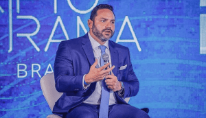 Bernando Srur, diretor-presidente da ABcripto