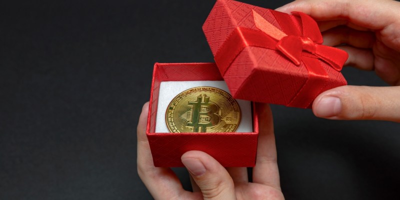 Como dar Bitcoin de presente para família e amigos no Natal: guia prático para iniciantes